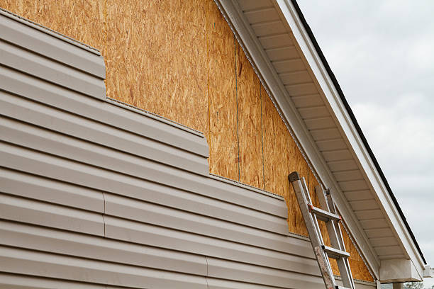 24/7 Emergency Siding experts in Yorkville, IL